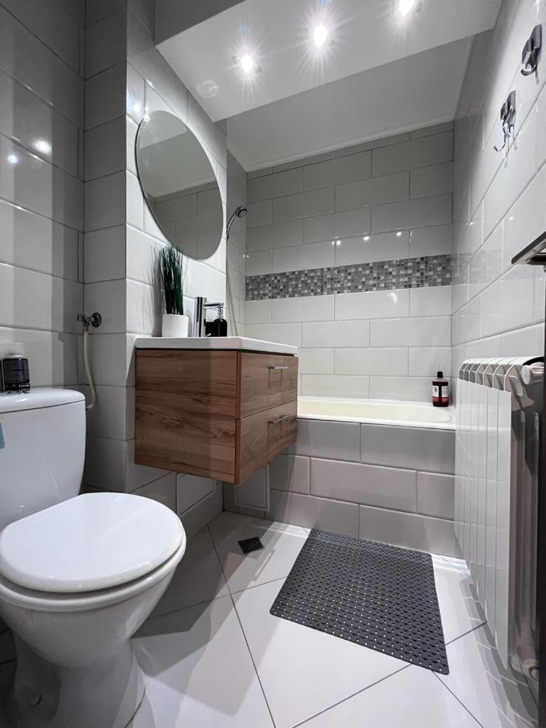 Elegant & Silver Luxury Apartament Craiova Esterno foto